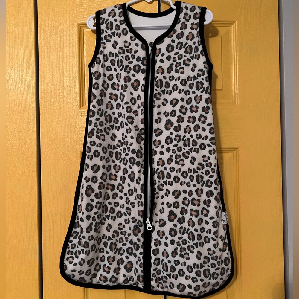 Like new Copper Pearl Sleep bag in Zara pattern